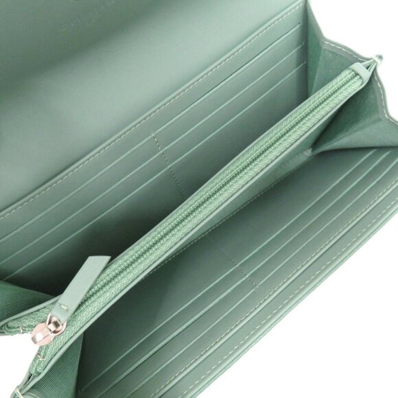 CHANEL Green Caviar Leather Logo Wallet - Picture 5 of 9